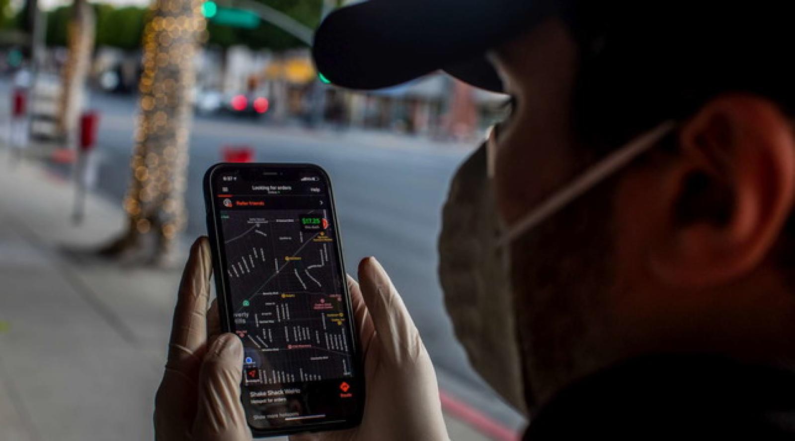 Scelta l'app per il tracciamento dei contagi: si chiamer&agrave; Immuni