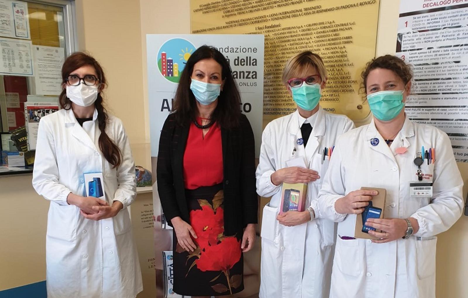 Tre numeri telefonici per il supporto psicologico ai pazienti dell&rsquo;Oncoematologia pediatrica