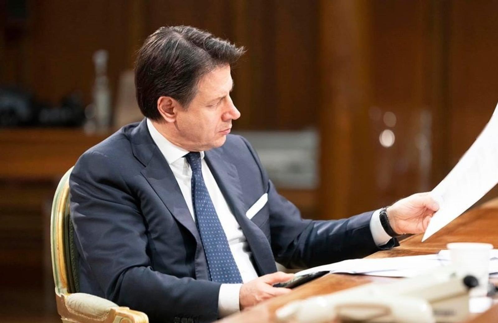 "Riaprire ora sarebbe da irresponsabili. Fase 2 dal 4 marzo, in settimana vi spiego come"