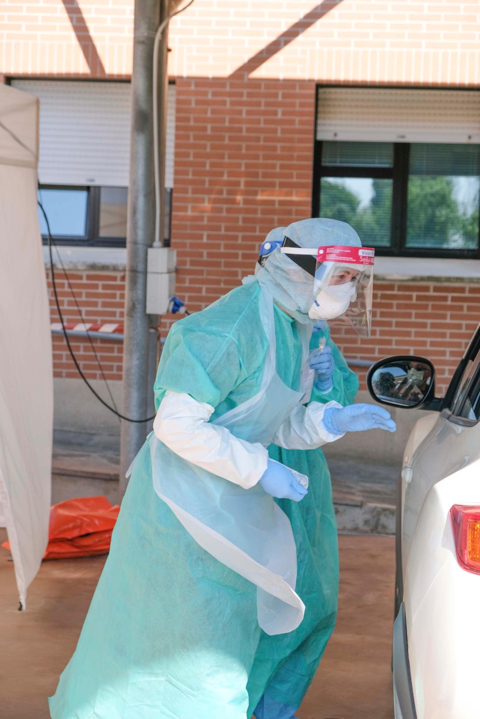 Dalla prossima settimana tamponi drive-in con il personale dell'esercito