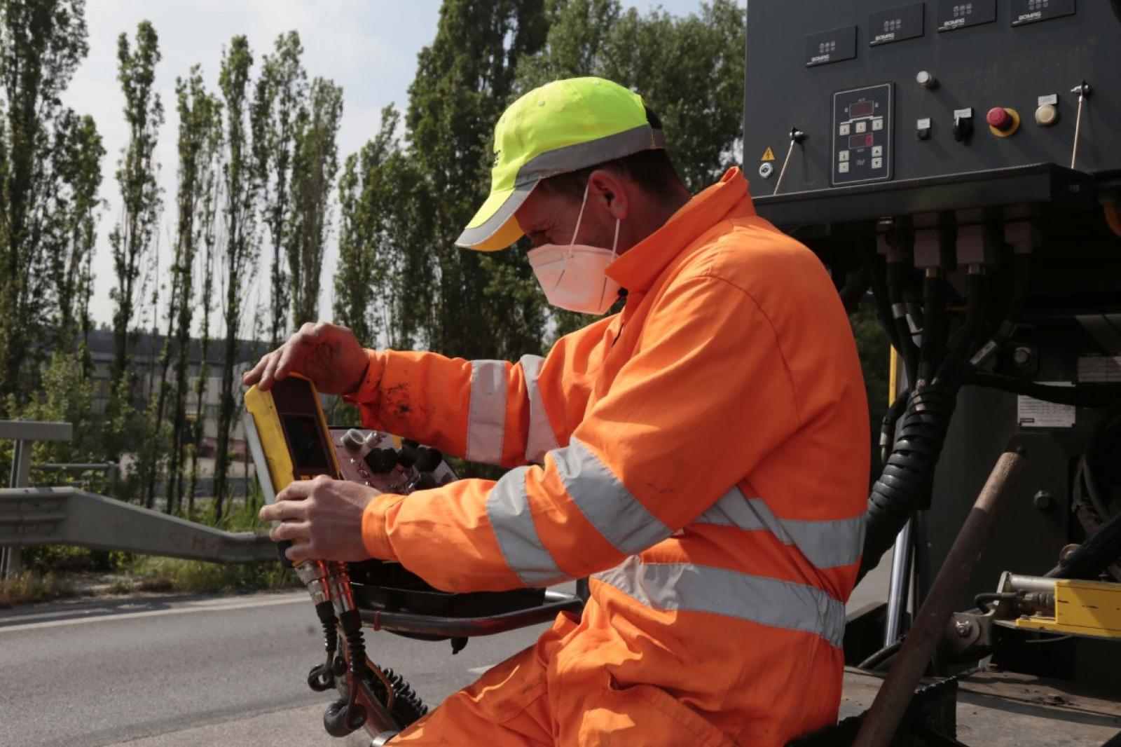 Si sistema via Nazario Sauro