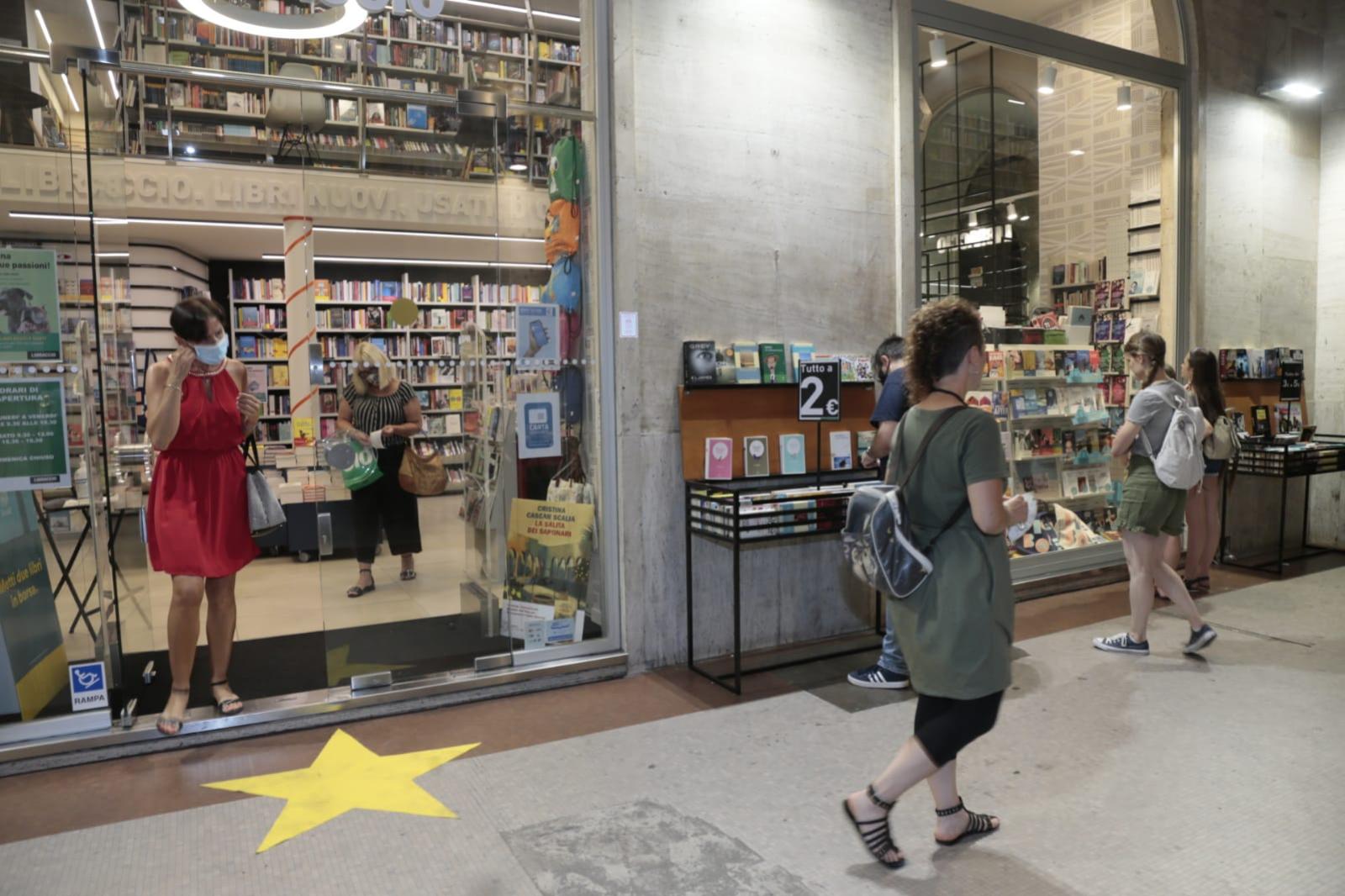 I gioved&igrave; dello shopping fanno centro