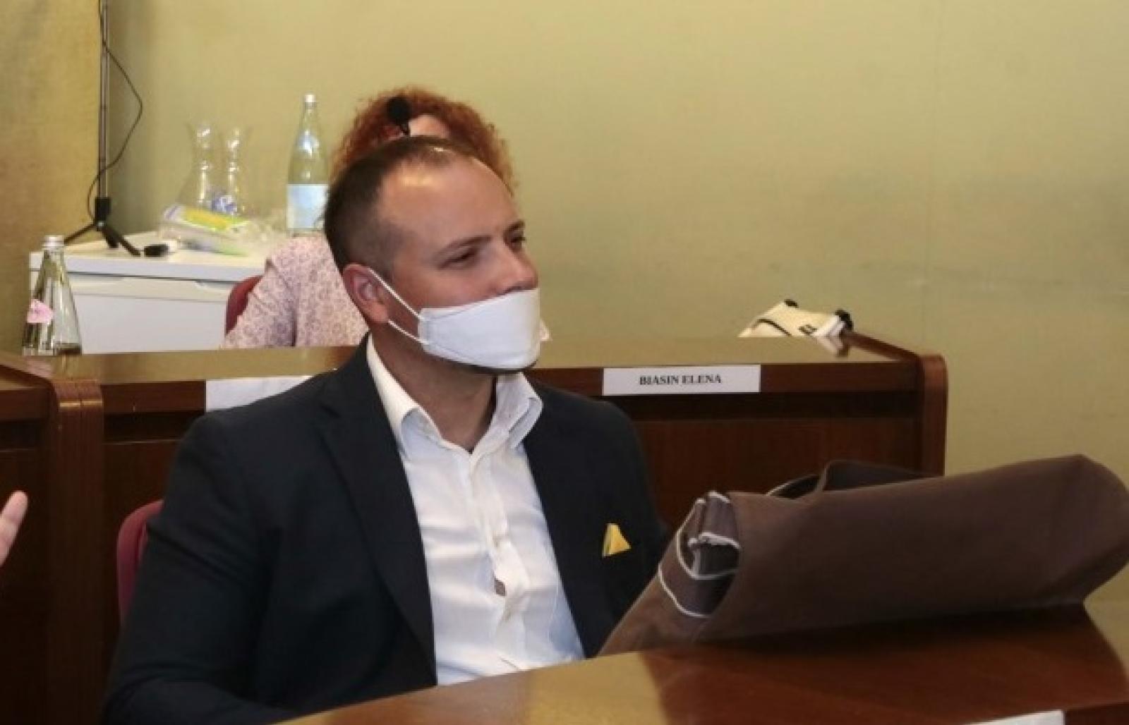 "I prestiti Recovery Fund e Sure causeranno all&rsquo;Italia un grossissimo danno"