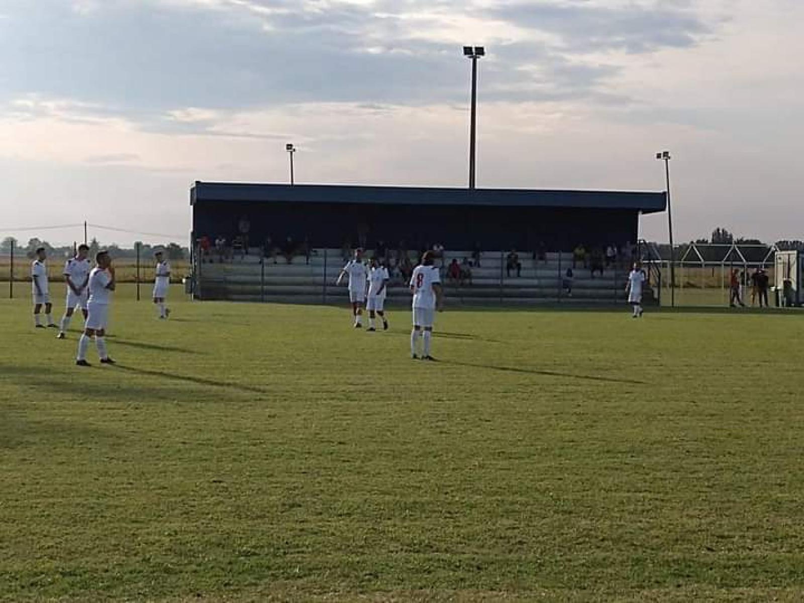 Tre vittorie e due pareggi nella prima di campionato 