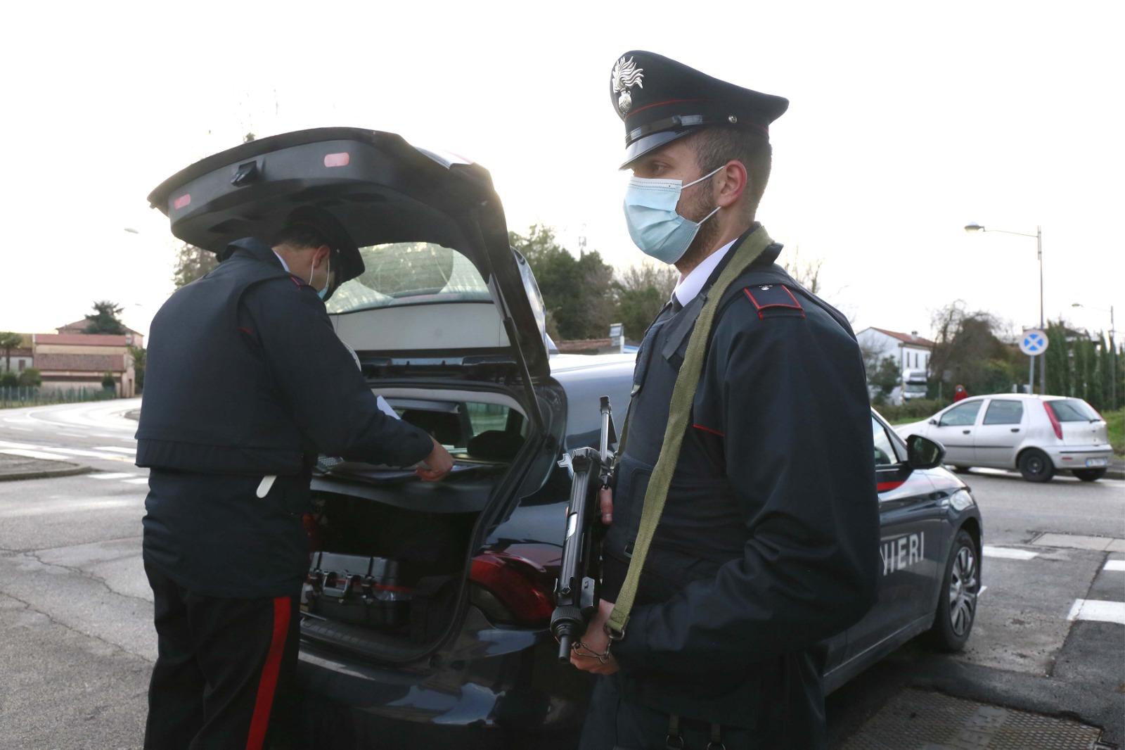 Fuori di casa senza motivo, altri due sanzionati nel weekend