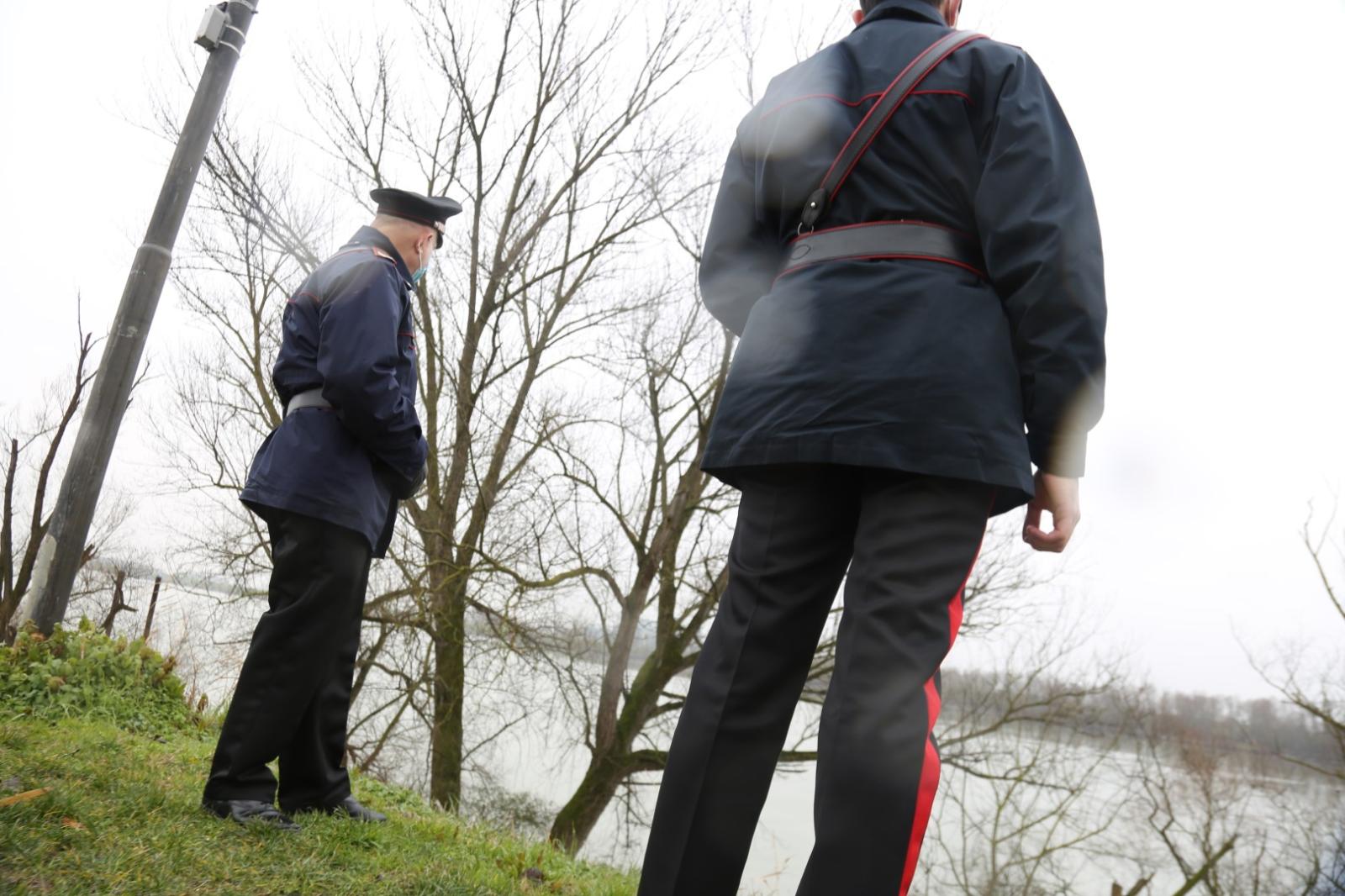 Le hanno tagliato anche le mani, oltre alla testa