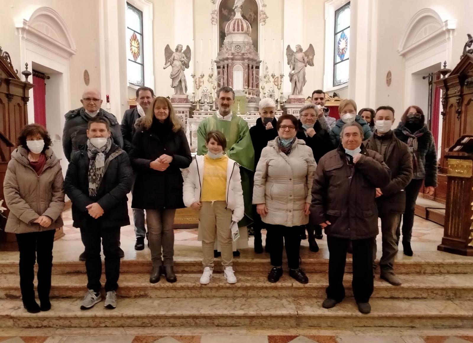 La comunit&agrave; festeggia la sua corale 