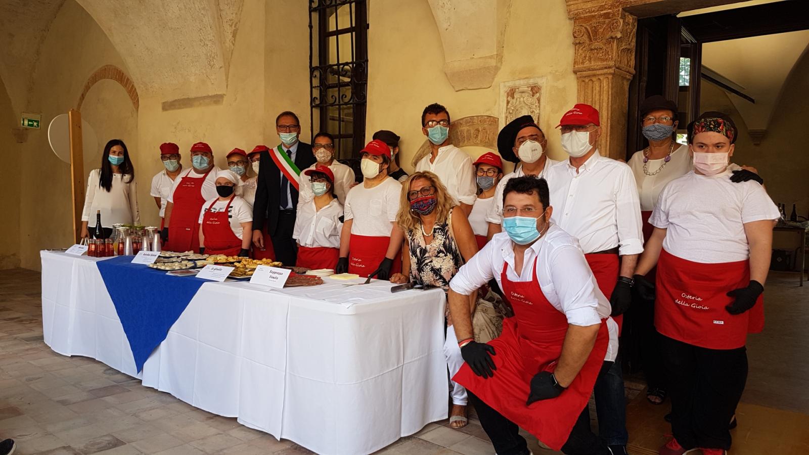 Osteria della gioia: si riparte, con cautela