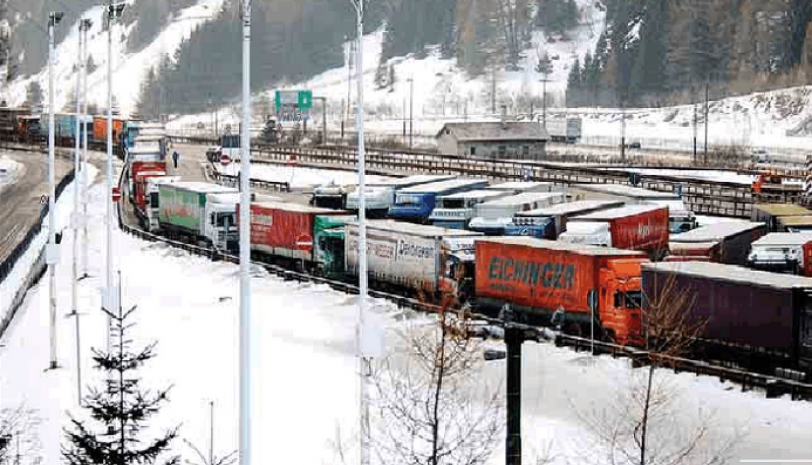 In Austria solo col tampone: al Brennero 40 km di coda 