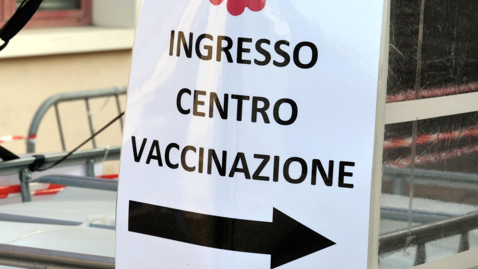 L'azienda Ulss 5 Polesana intensifica la campagna vaccinale Covid-19