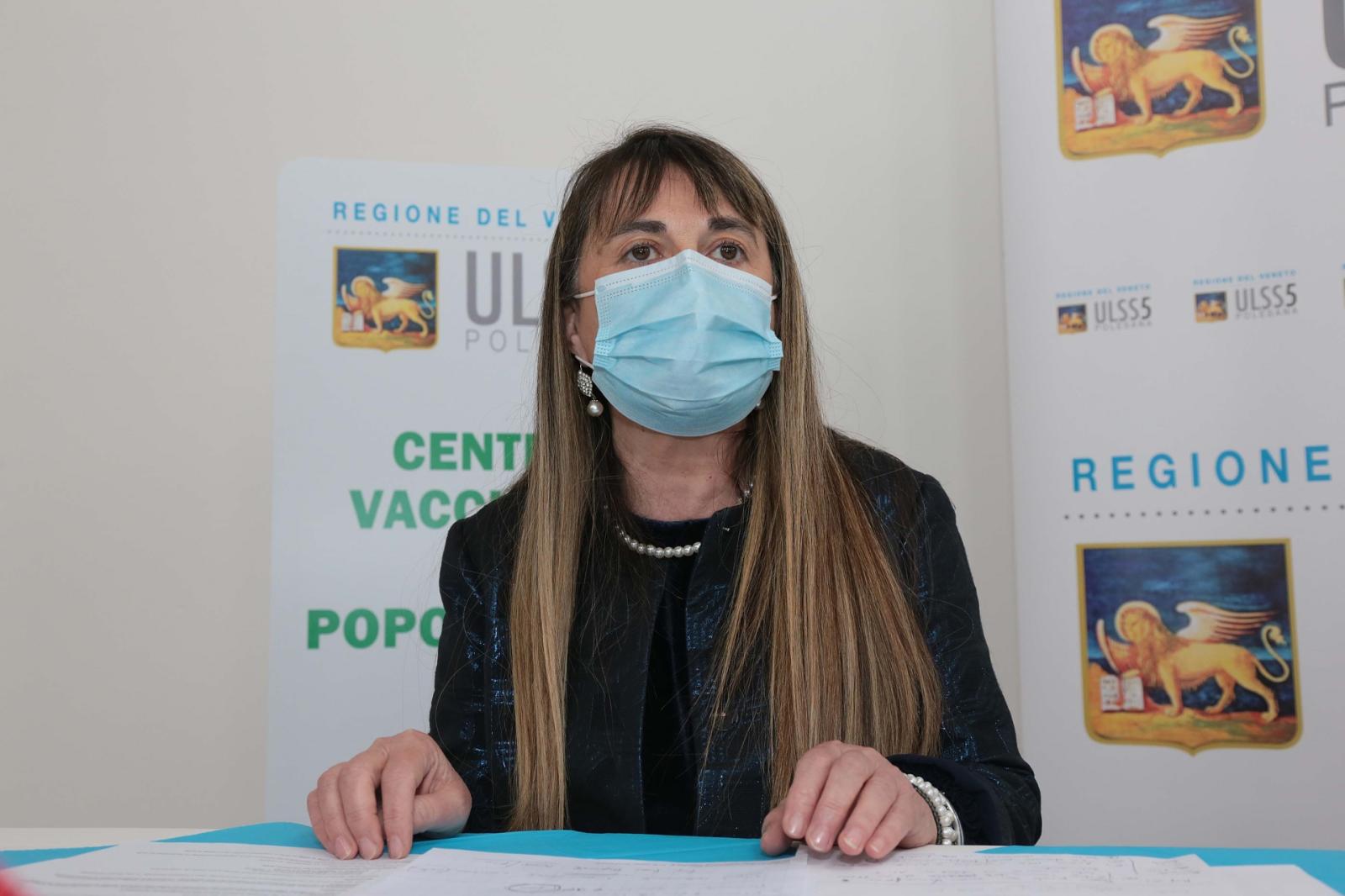 "Entro la prima settimana di aprile vaccinati tutti i nonni del Polesine"