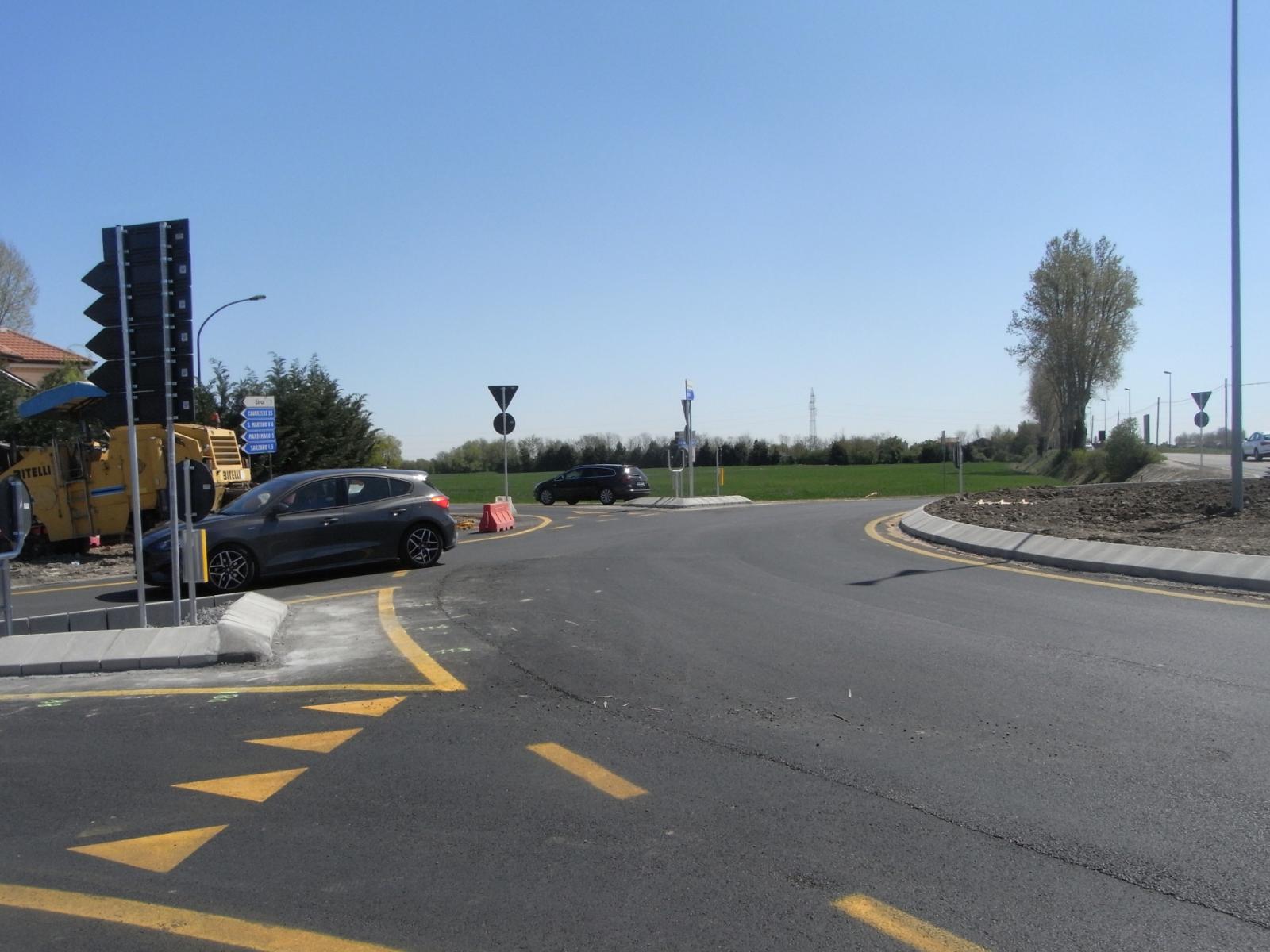 Aperta la rotatoria all'incrocio Buso-Sarzano