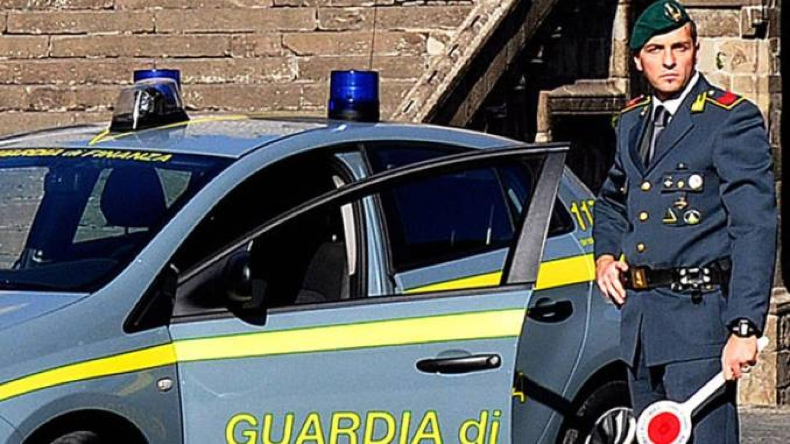 Guardia di Finanza posti di blocco 6
