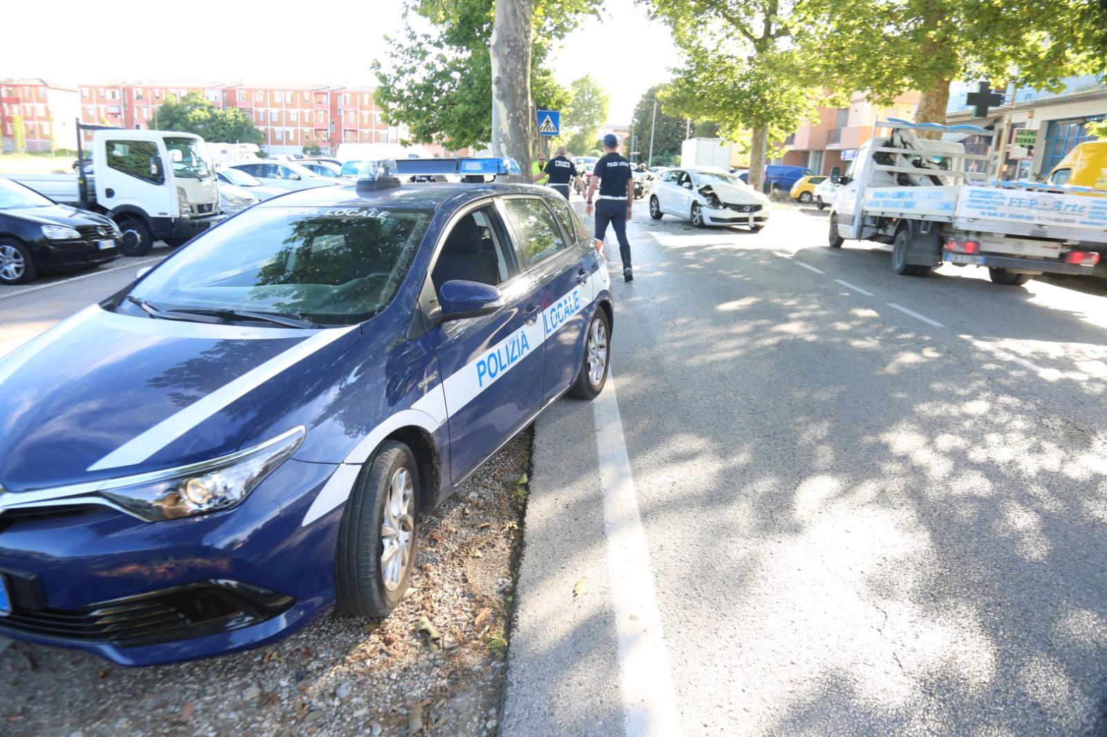 Si accendono i varchi elettronici anti camion