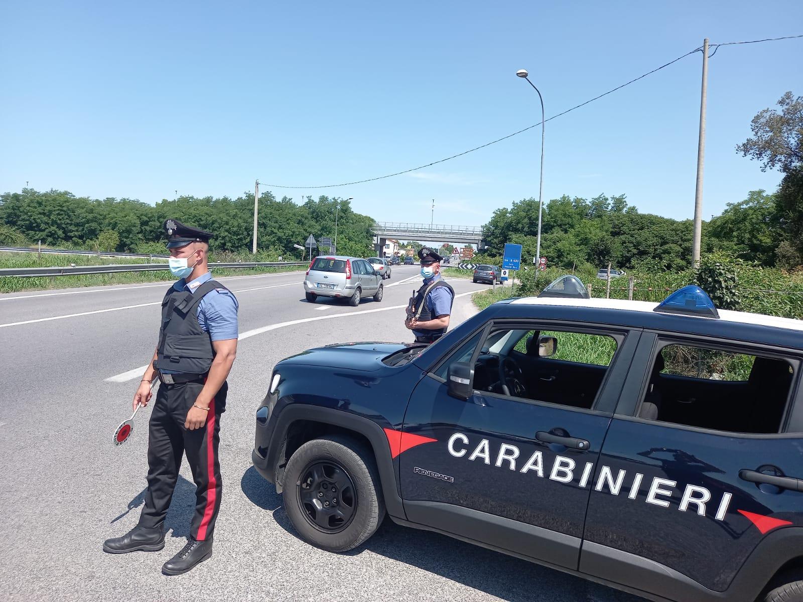 rosolina mare  carabinieri  controlli  sicurezza   rovigo