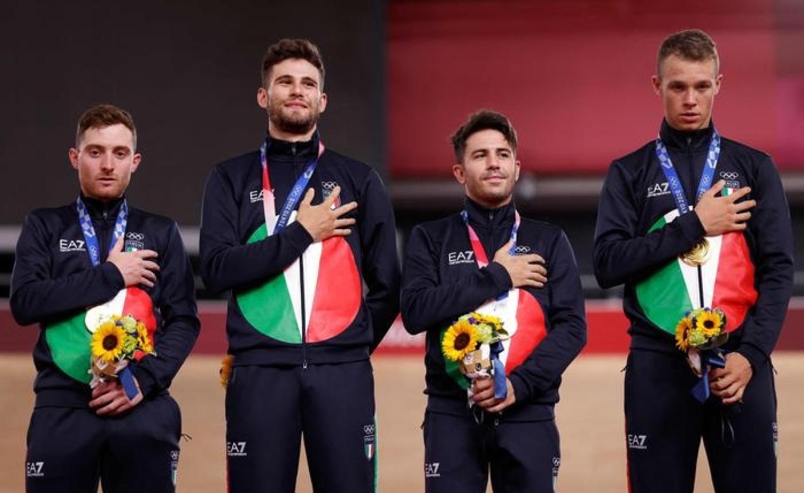 Emozionante oro olimpico nell'inseguimento a squadre di ciclismo. Zaia: "Grazie ragazzi"