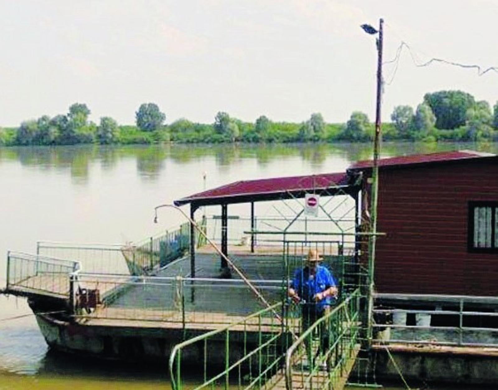 La presentazione si fa sul fiume