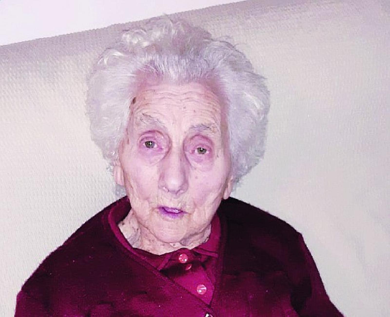 Nonna Nina, grande festa per i 100 anni