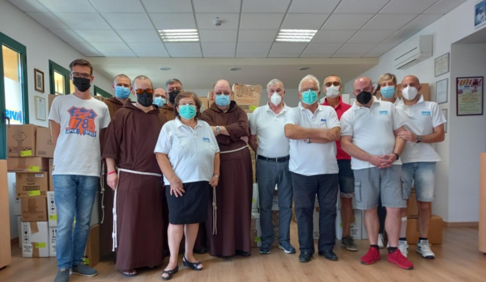 Il dono che d&agrave; speranza: raccolti 20 quintali di merce per chi ne ha bisogno