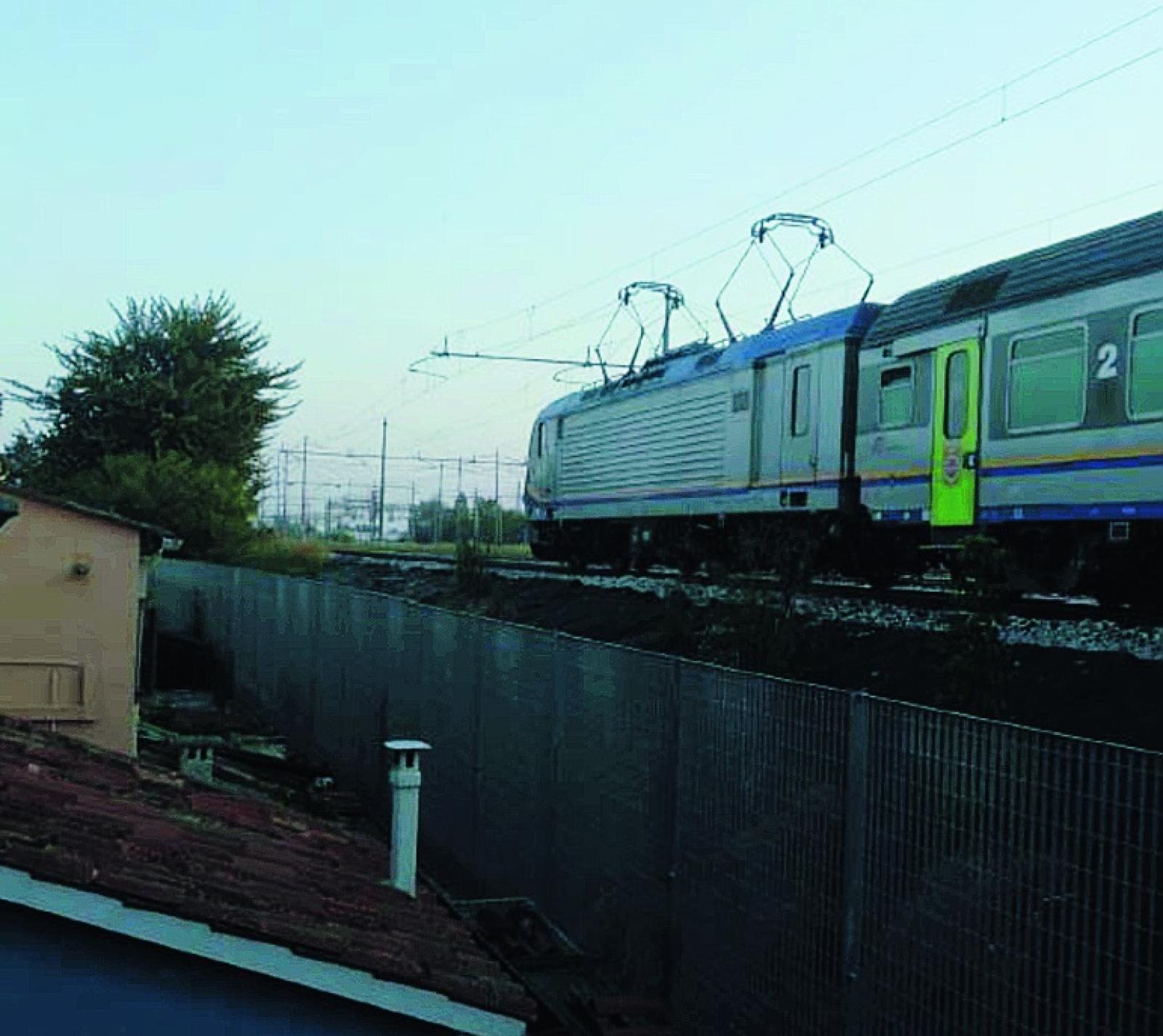 "Spostate il locomotore, il rumore &egrave; assordante"