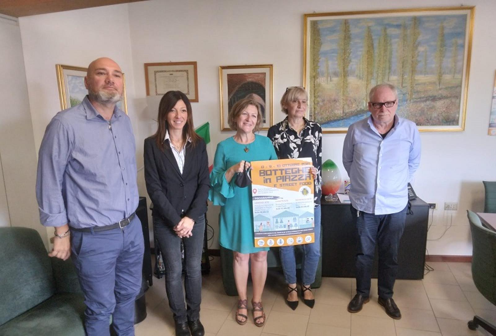 Botteghe in piazza,&nbsp;sedici espositori e street food da venerd&igrave; 8 a domenica 10 ottobre