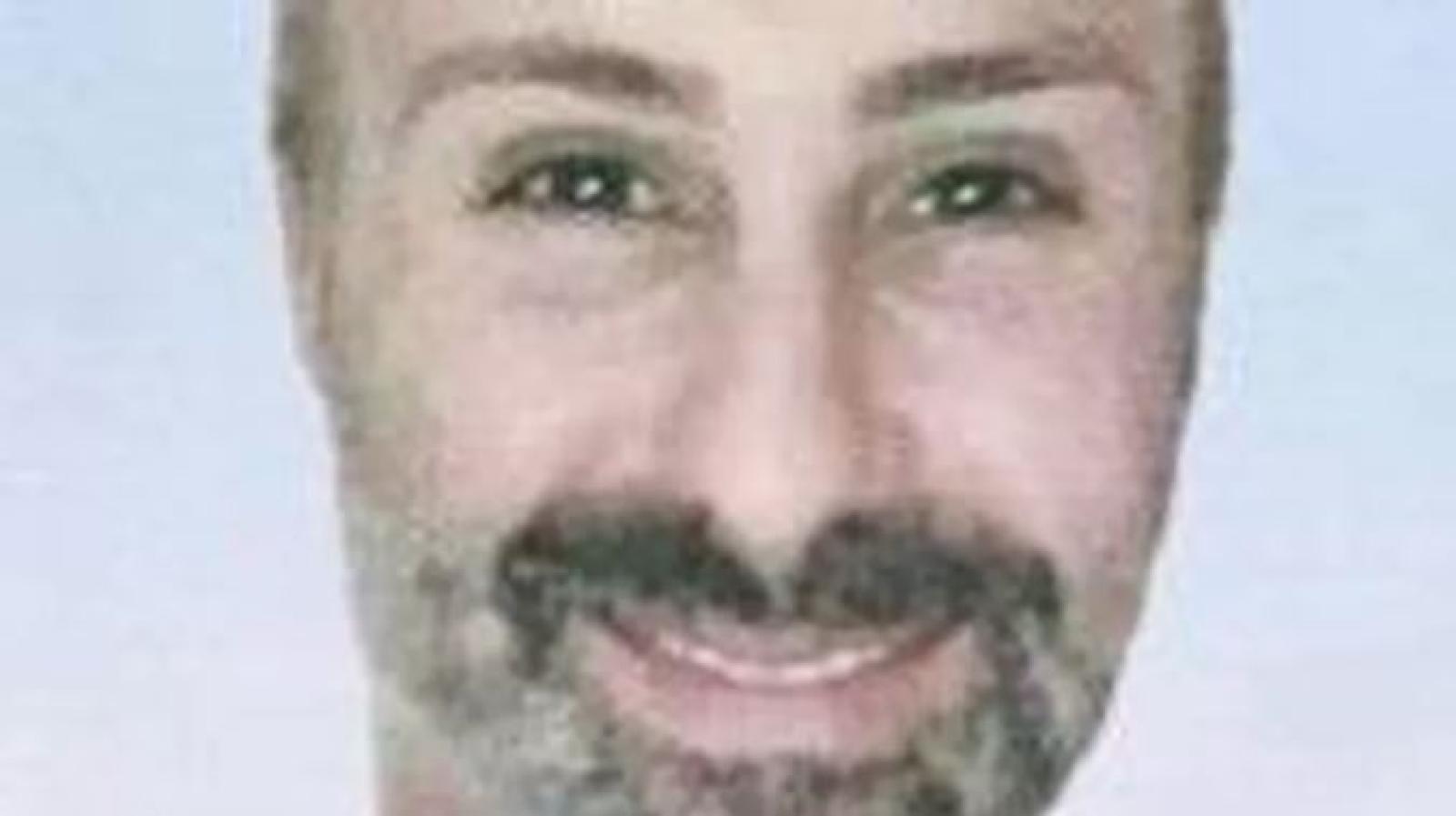 Pap&agrave; di 45 anni sposa la sua compagna prima di morire