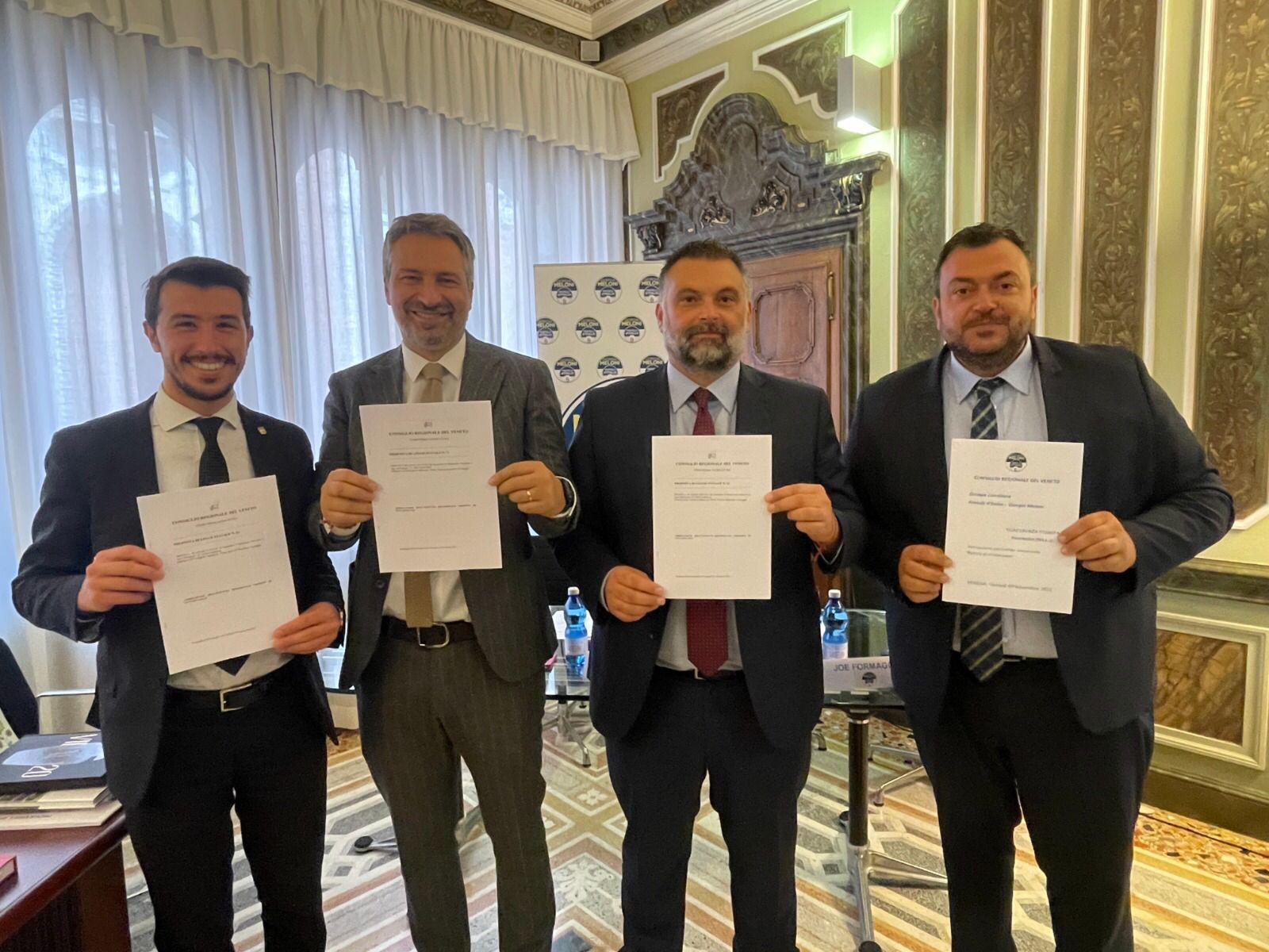 "Abolire subito il reddito di cittadinanza"