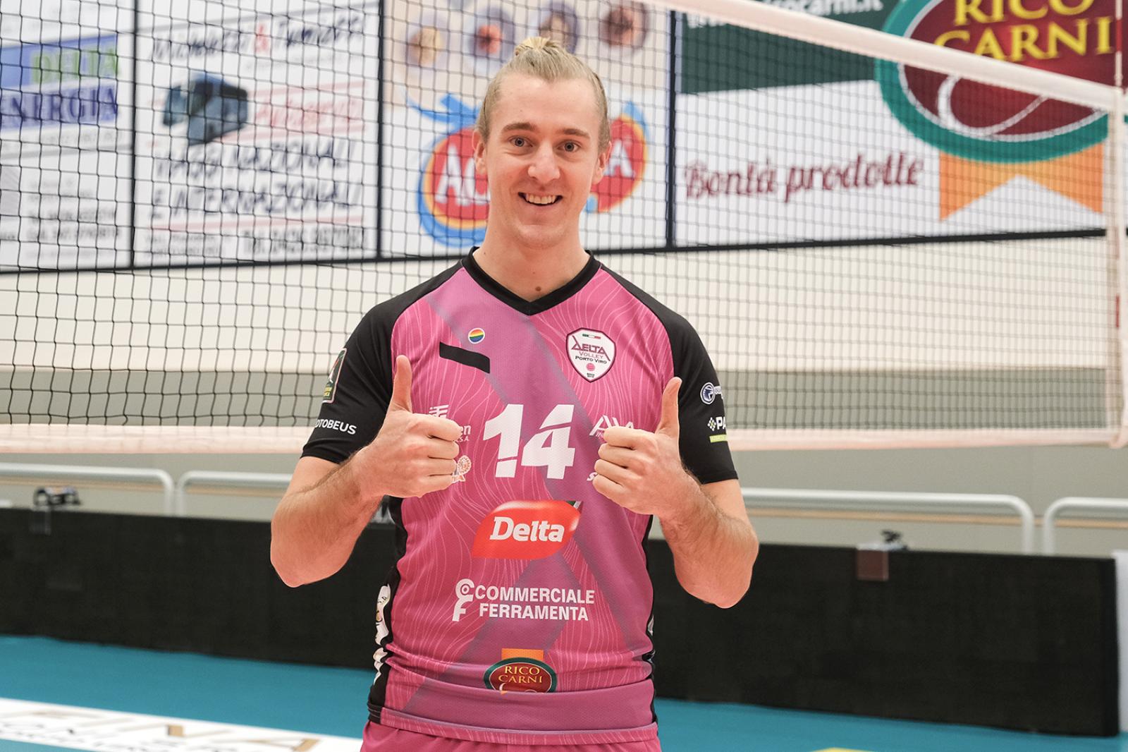 Ecco i rinforzi: un gigante australiano