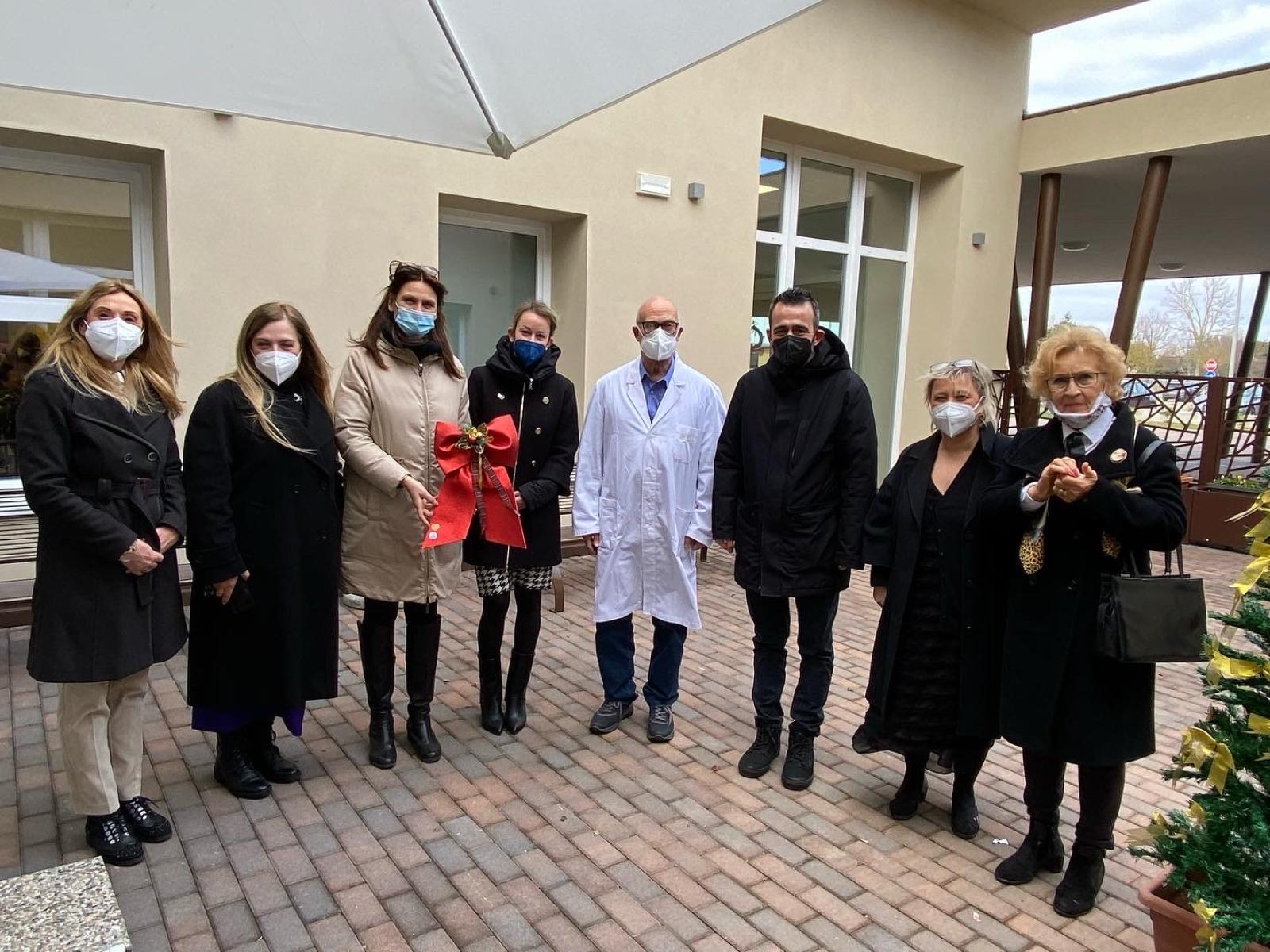 Regalo e auguri per il Csa