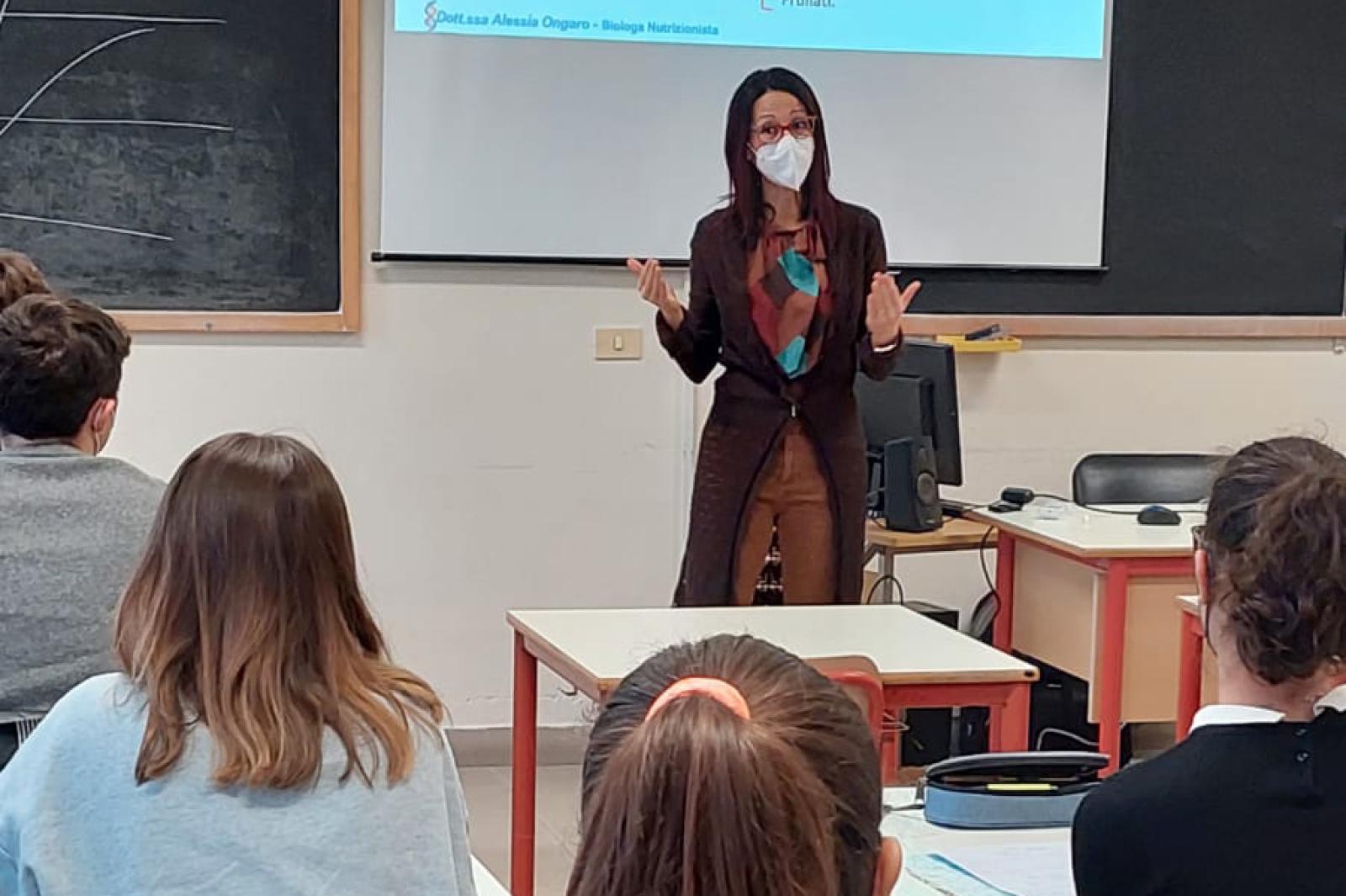 L'educazione alimentare degli atleti entra in classe