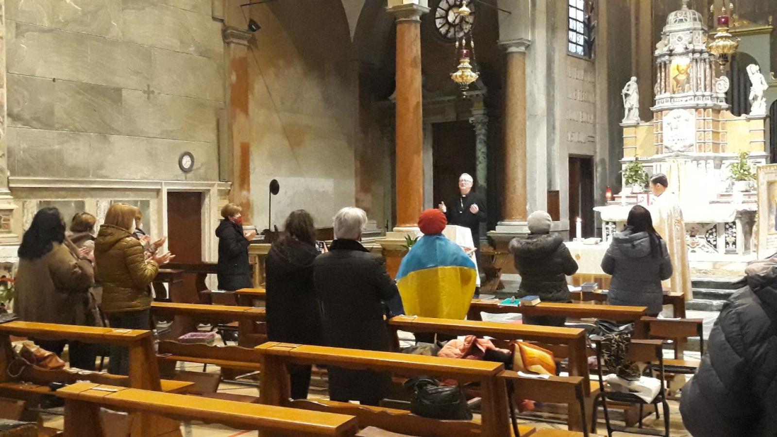 Il vescovo Pavanello incontra le donne ucraine