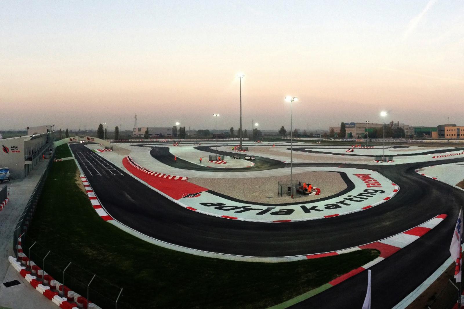 Autodromo alla frutta: venduti i beni mobili all'asta