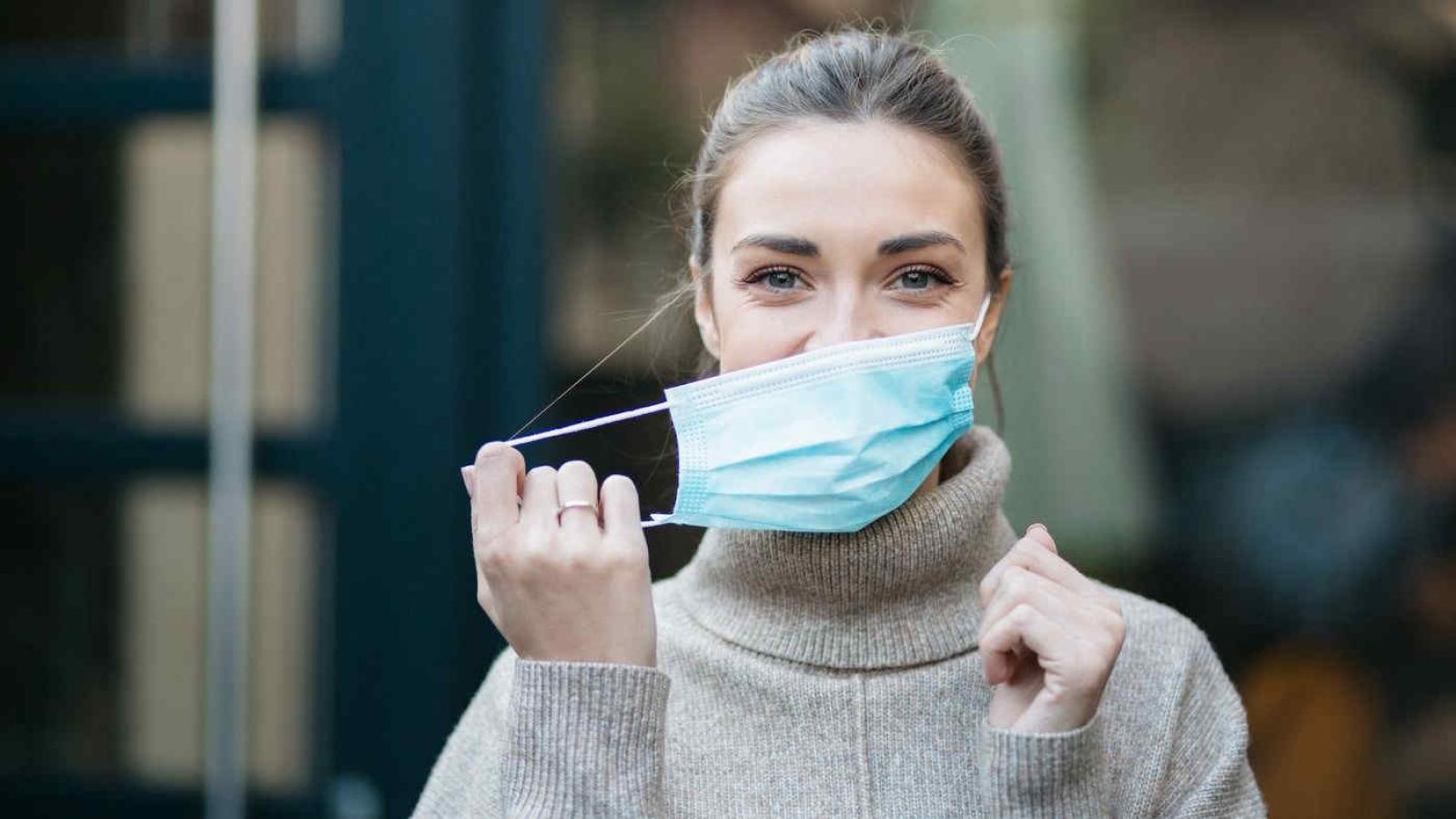 Il Veneto lavora a una sua mascherina da consegnare ai cittadini