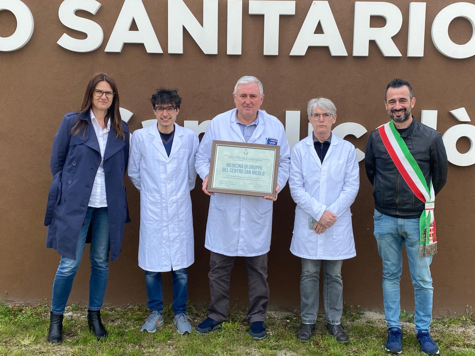 Medici e farmacisti, il grazie del Comune