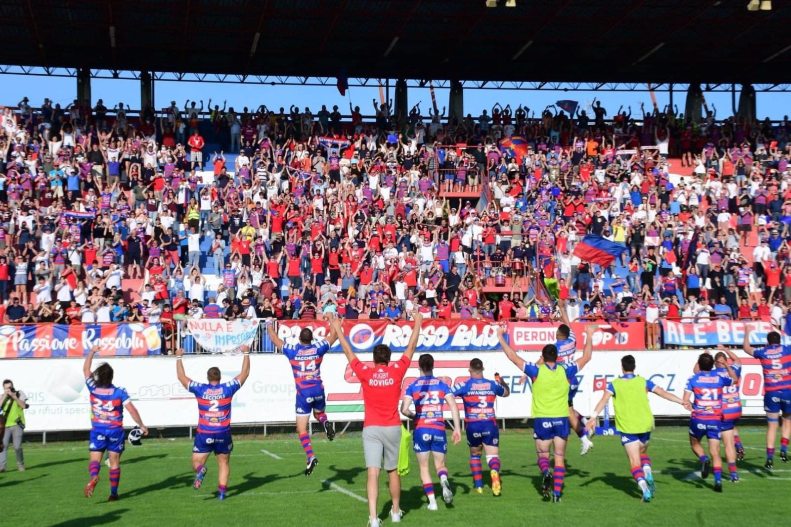 Una marea rossobl&ugrave; pronta a invadere Parma