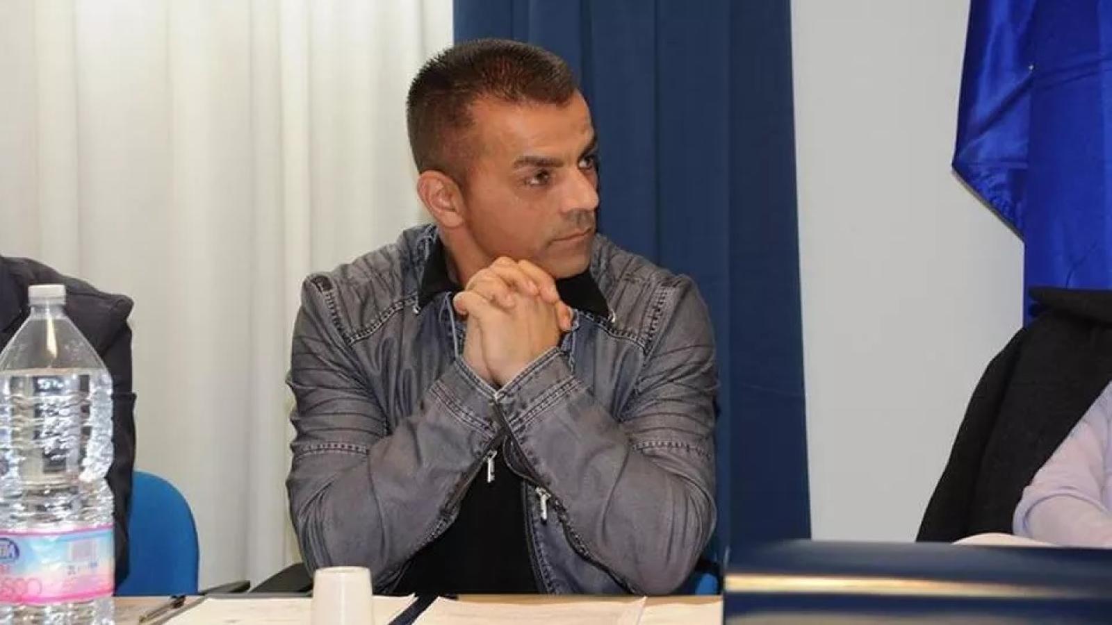 Muore Luca, pilastro del paese