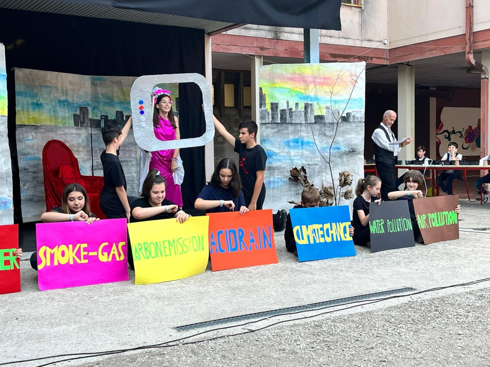 Cetra ed Aulos, la fiaba portata sul palco dagli alunni della Parenzo&nbsp;