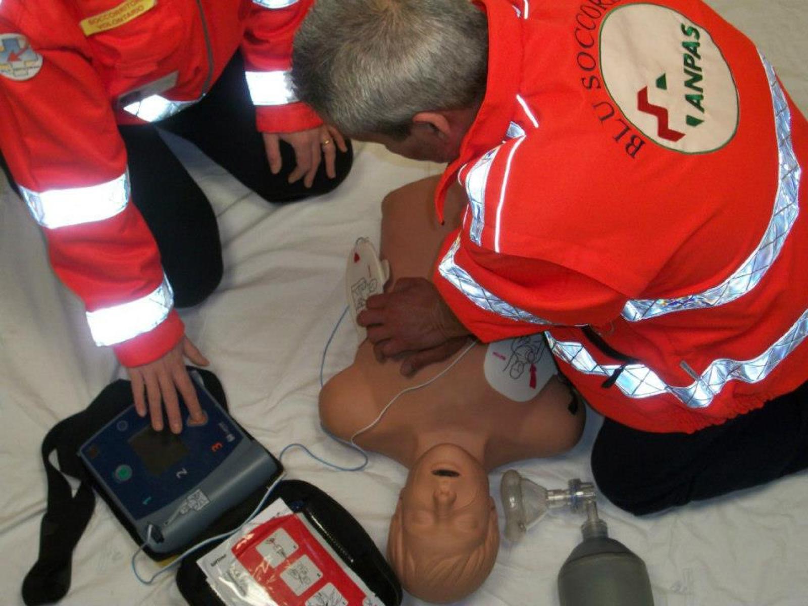 In piazza con Blu Soccorso 