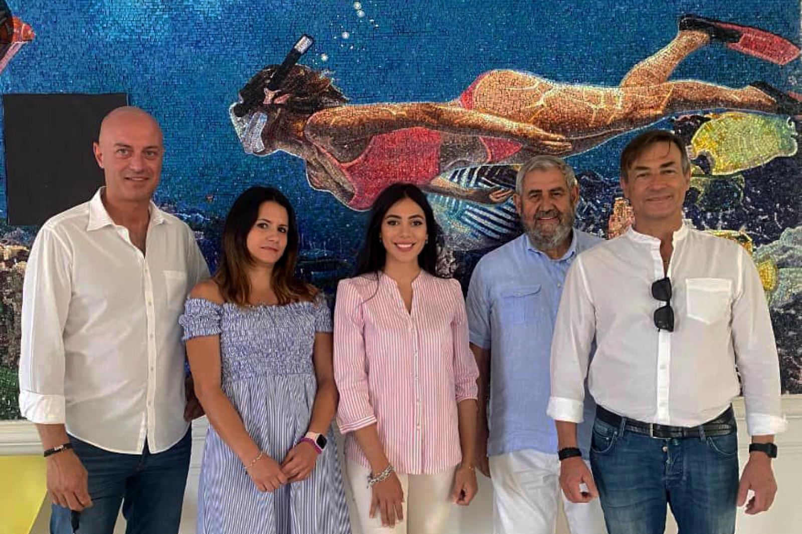 E' fatta: finalmente riapre la piscina