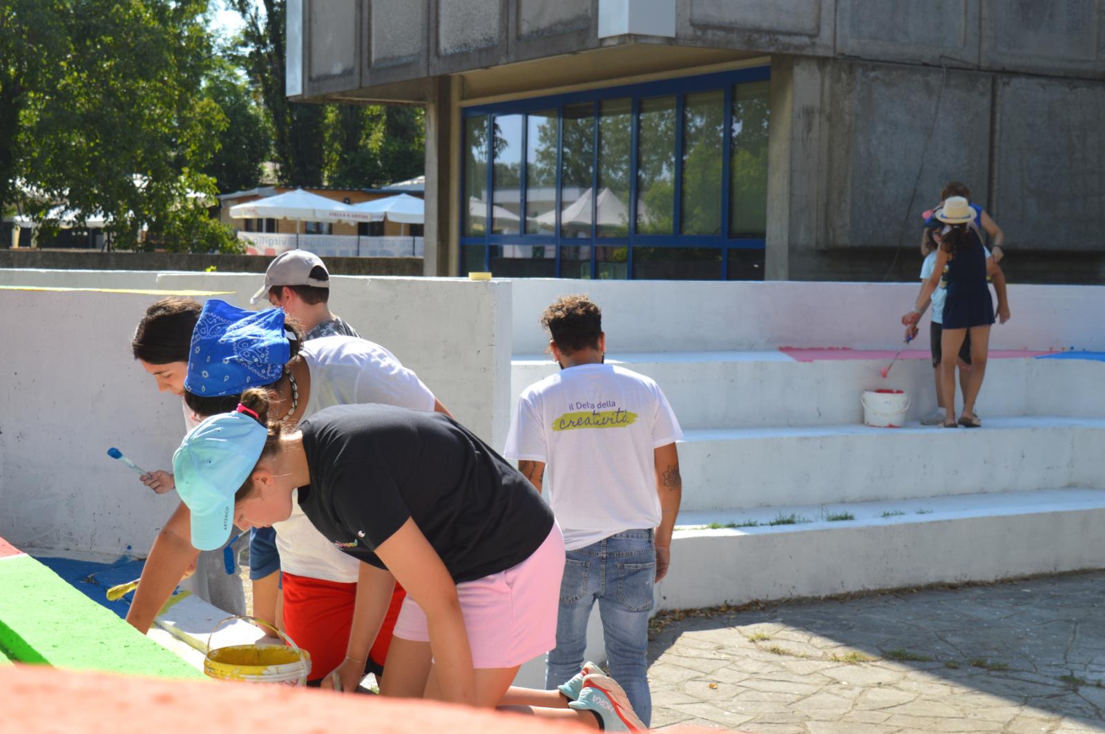 Street art, esplosione di colori alla Bonifacio 