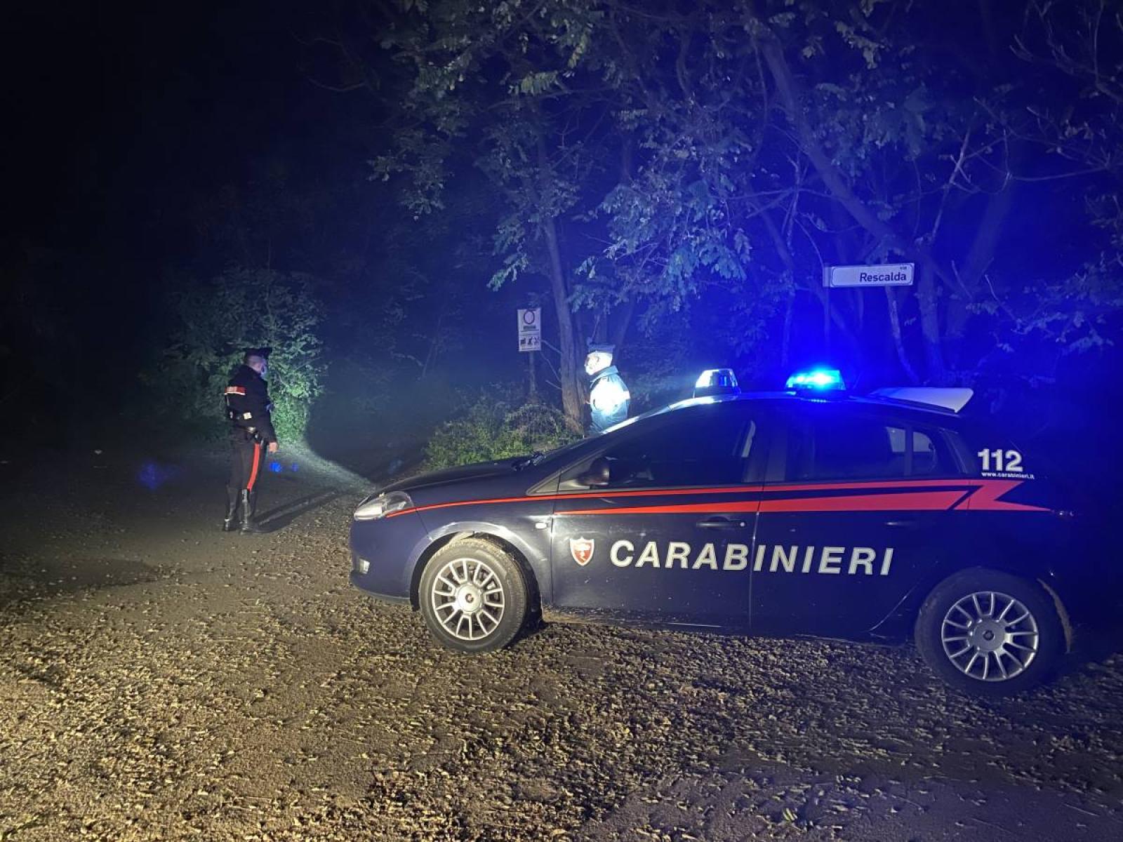 Rave nella golena dell&rsquo;Adige 30 ragazzi finiscono denunciati