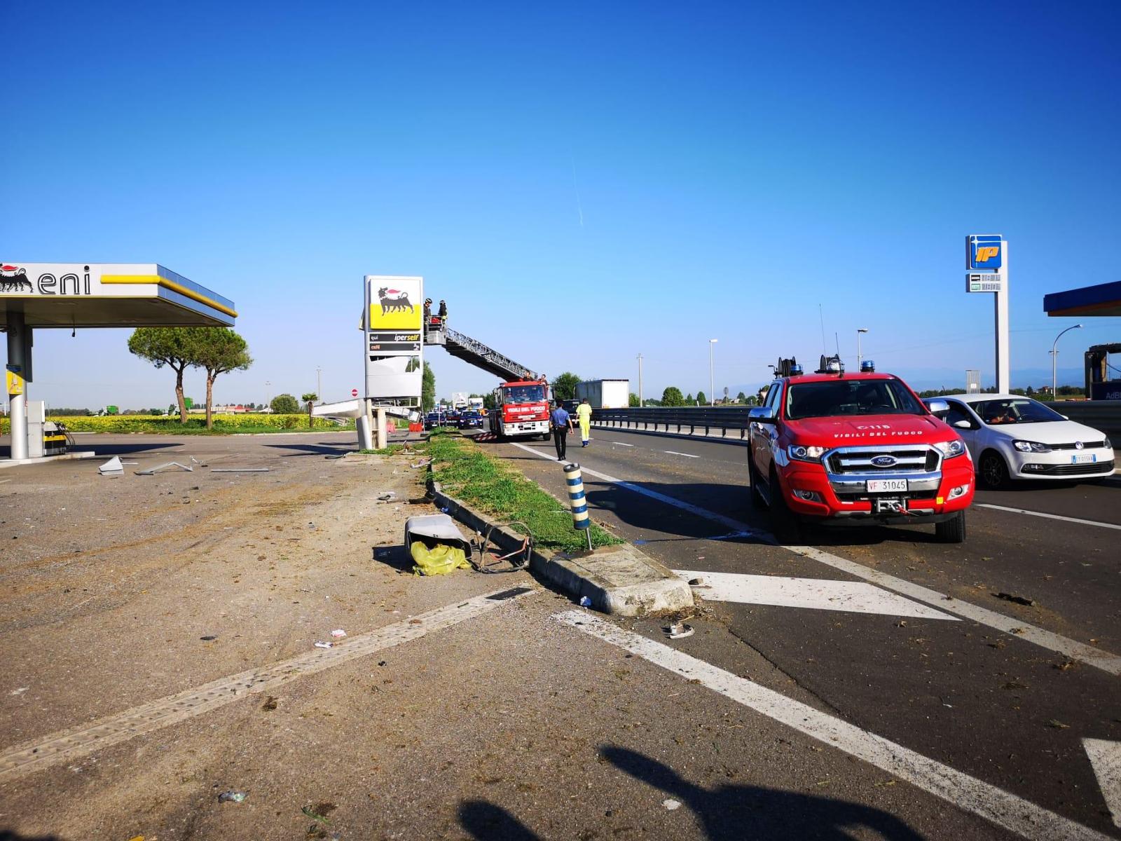 Investito e ucciso mentre taglia l'erba in Transpolesana