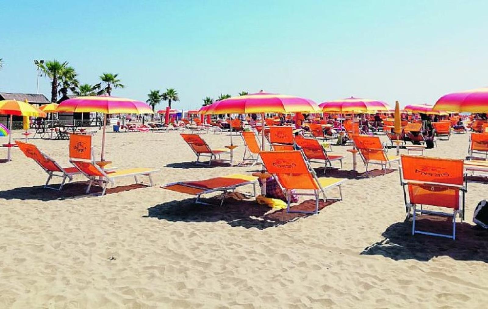 Spiagge, il dramma del personale