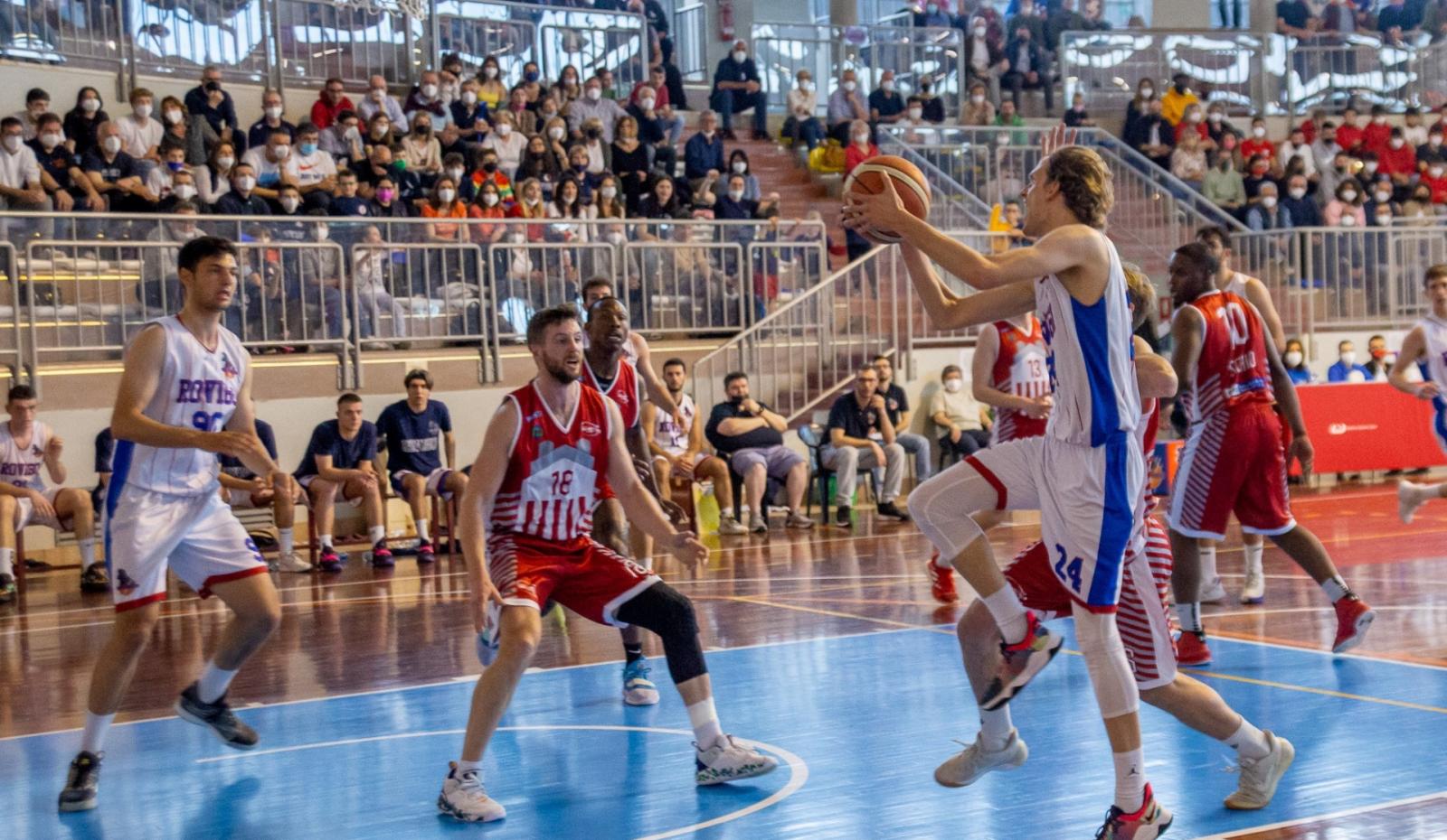 Le pantere danno inizio alla stagione 