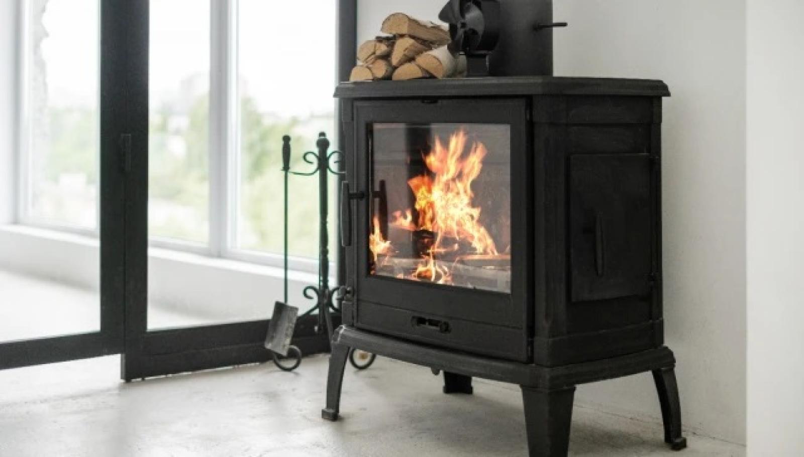 Boom di stufe a legna. Ma sono vietate: super multe