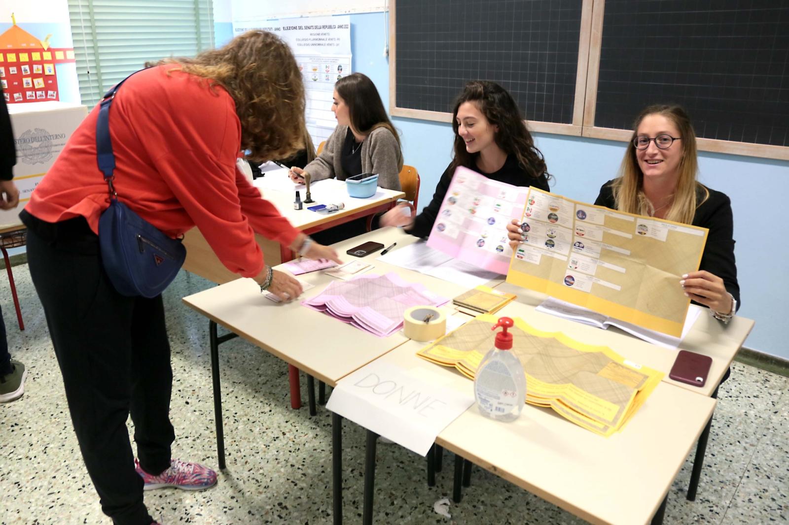 Polesine al voto: il 22% ha votato