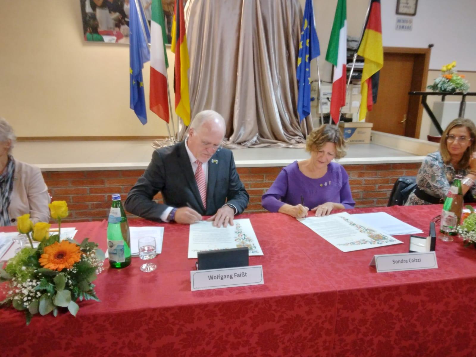 &ldquo;Si consolida un&rsquo;amicizia&rdquo;