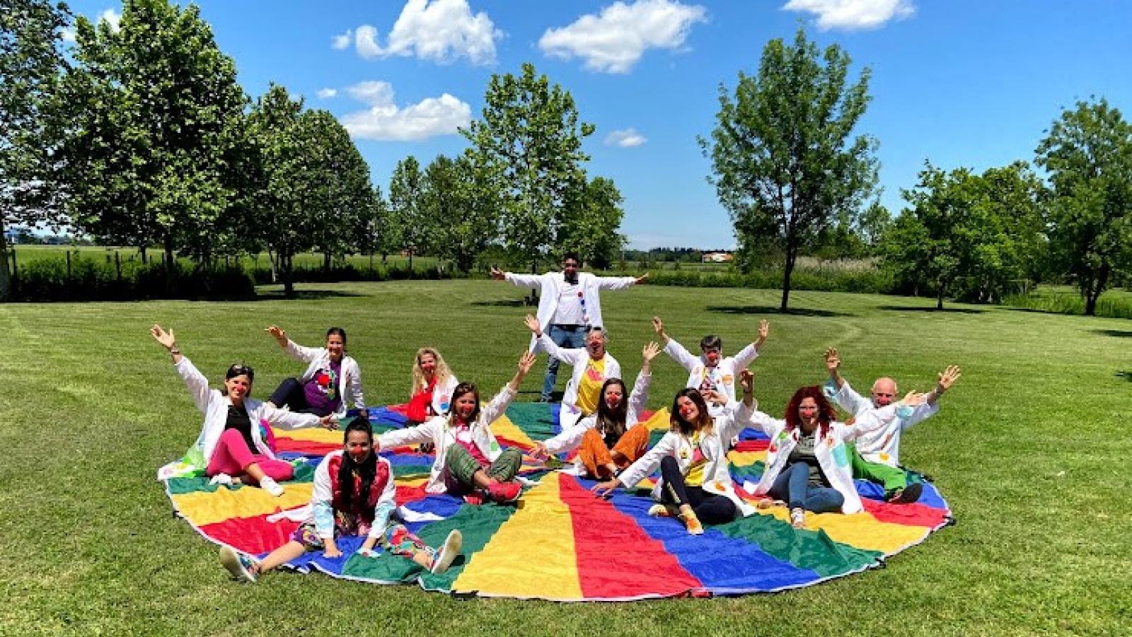 I nasi rossi invadono la citt&agrave; 