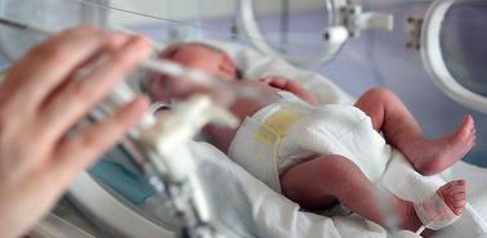 Kevin nasce con fratture e lesioni: cinque mesi per fare giustizia