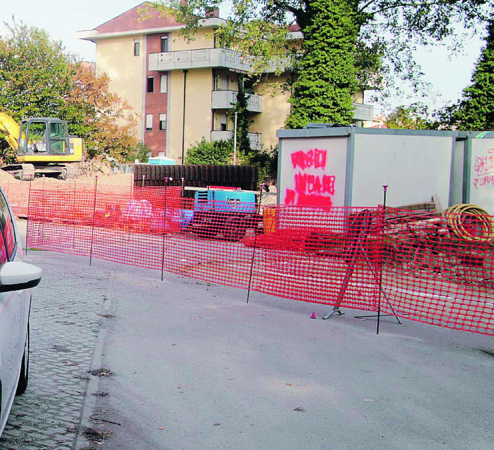 Cantieri in piazza Ungheria